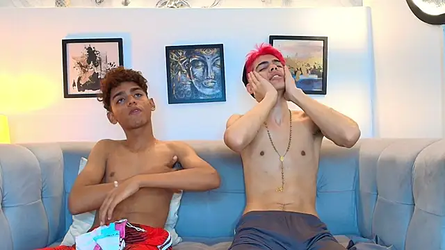 TWINKS_FRIENDS Live XXX-chat
