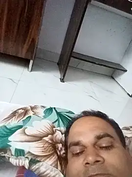 cmanav1979 在線直播表演