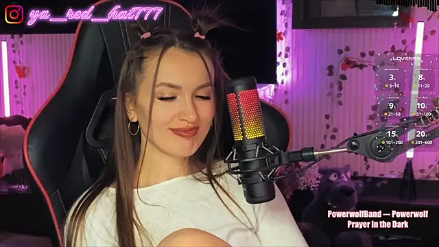 -RED_HAT- – Live XXX-chat