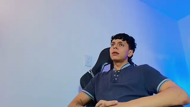 Milo_Storm Webcamshow