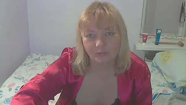 Lusi-777's Live XXX Chat