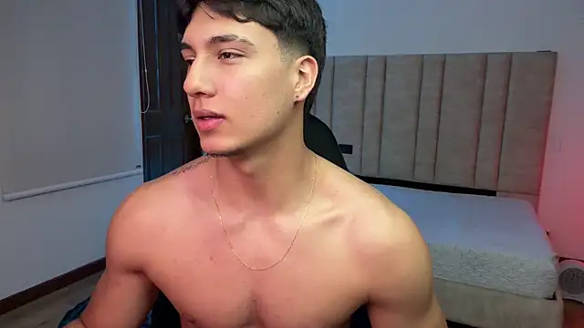 CHRIS_MORGAN1: вебкам-шоу