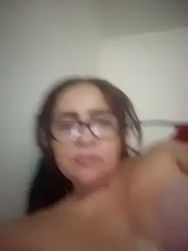 tany90's Live XXX Chat