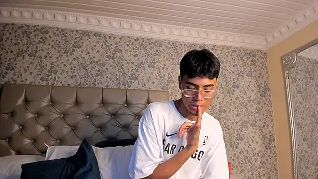 Chat XXX Live DannTaylor
