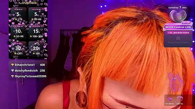 Show modela suky_fox na web-kameri