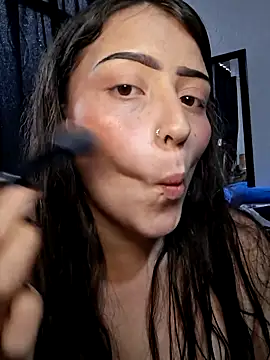 Chat +18 de Backdoor_Newbie ao vivo