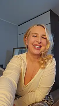 XXX chat uživo modela MariaRichi_