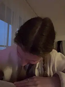 Živý XXX chat MaryHiggins
