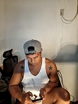 Felix_Asher élő XXX-chatje
