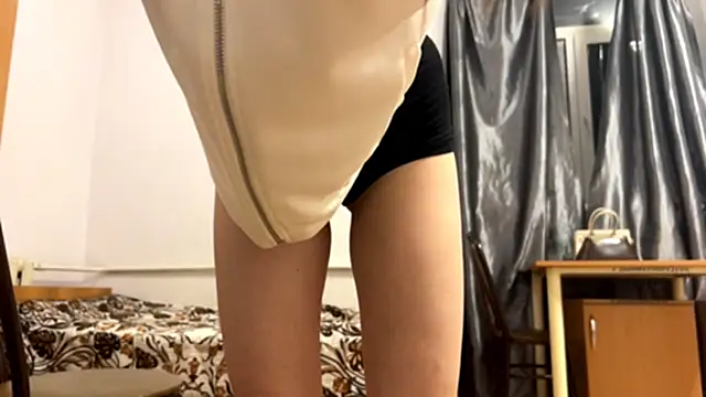 VickieKush's Live XXX Chat