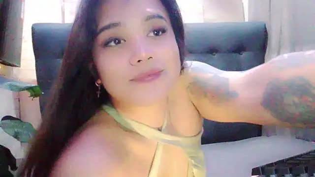 Webkamerová show Ur_WifeyMarie