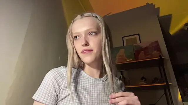 XXX chat uživo modela ShoshanaNogueras