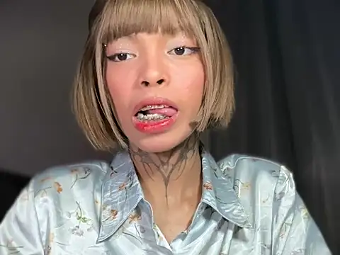 Yachirruu Show Webcam