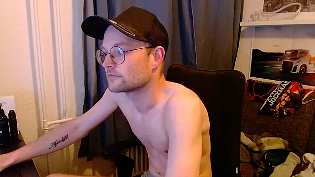 _whoisthatguy_ Webcam Show