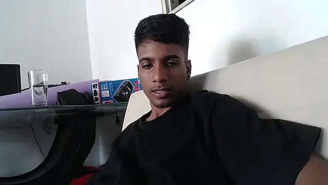 stevenosori Adlı Modelin Canlı XXX Sohbeti
