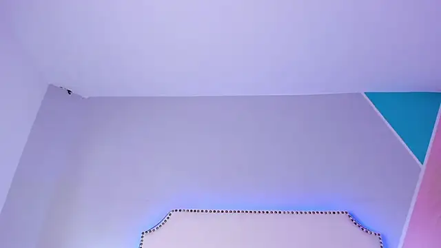 _Cherry_fox's Live Chat Room