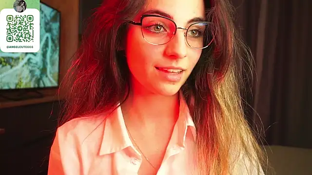 Show de LexiaMirel na webcam