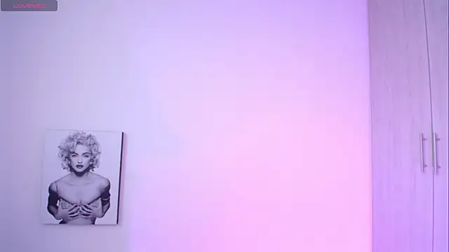 Millie_bobby 라이브 XXX 채팅