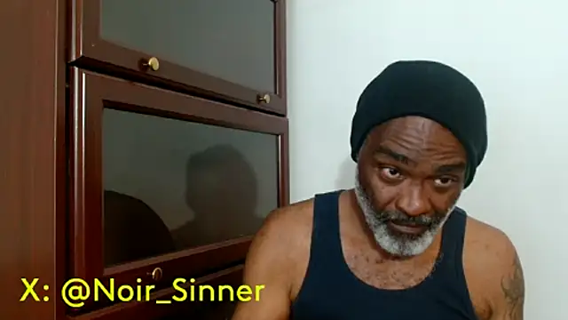 sinnernoir Show in webcam