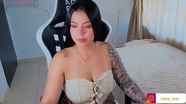 Victoryyy_'s Live XXX Chat