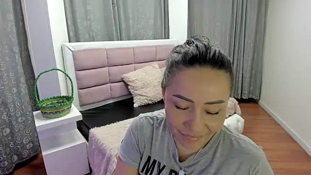 gaby_trent's Live XXX Chat