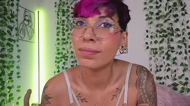 Chat XXX ao vivo de MiaMorgan_