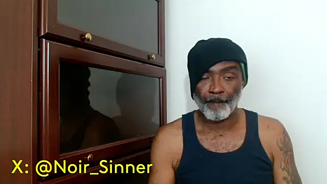 Chat XXX en directo de sinnernoir