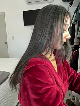 cata_777 Adlı Modelin Canlı XXX Sohbeti