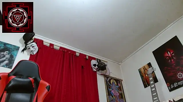 Amanda_Valeska Show in webcam