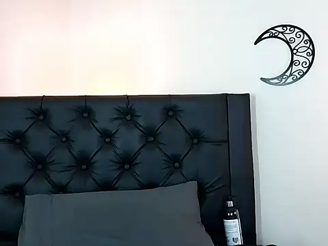 EvoletFMK's Live XXX Chat