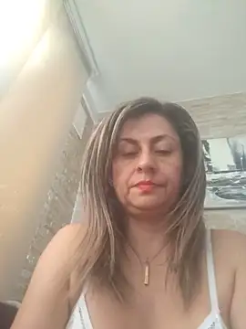 Latiinvenushot's Webcam Show