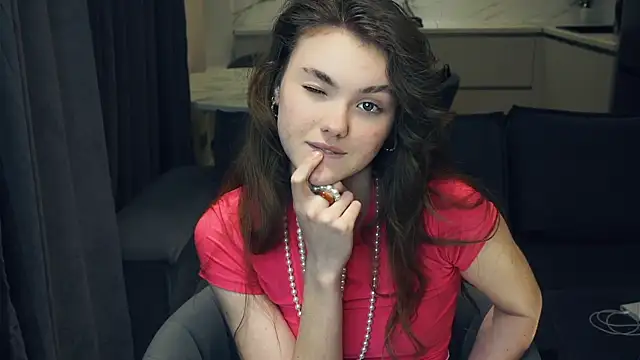 VickiPraml Live XXX Chat