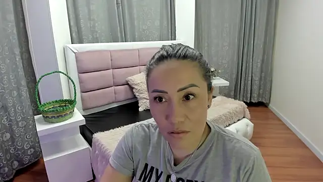 gaby_trent 라이브 XXX 채팅