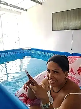 Chat XXX en directo de Katy_9523