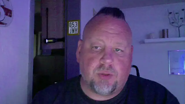 Chat +18 de pimmelmann3 ao vivo
