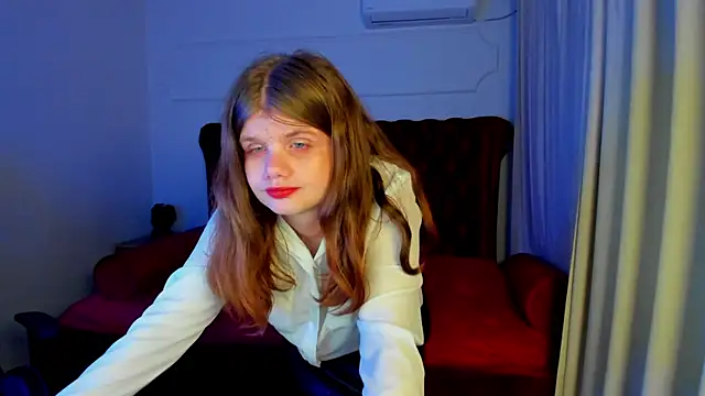 ChloeHalses Chat XXX in diretta