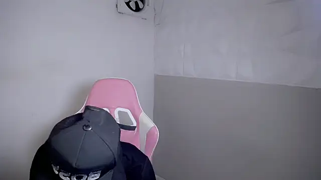 Živý XXX chat Street_poemm_