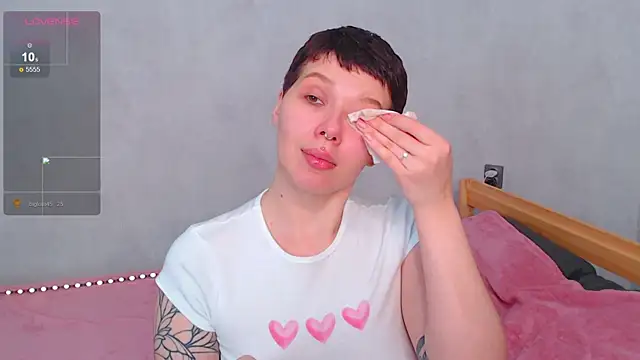 Elise_Day live XXX chat