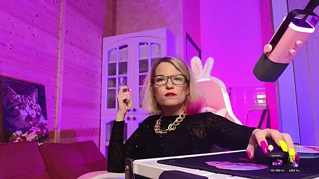 Lady_Shine Chat XXX in diretta