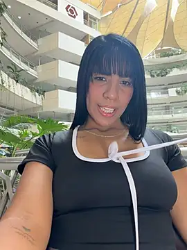 Chat +18 de MonserratJons01 ao vivo