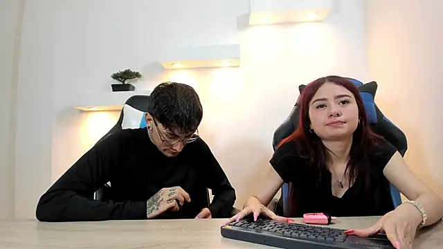 Kenji_n_Rousse Live XXX Chat