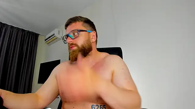 XXX chat uživo modela Findom_guy