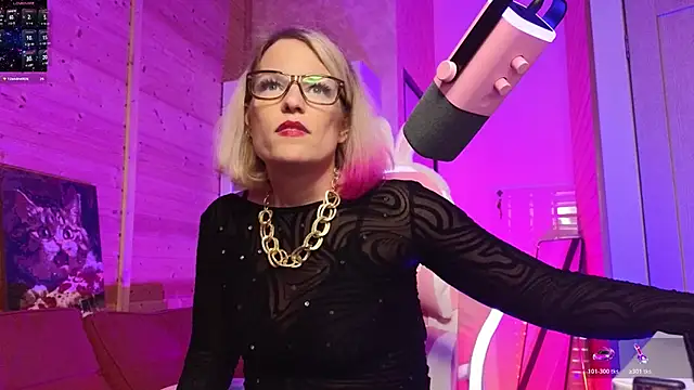 دردشة Lady_Shine الجنسية المباشرة