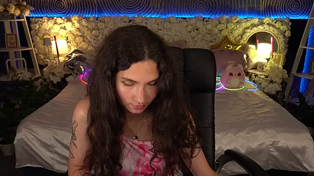 Živý XXX chat BabyFlowerr