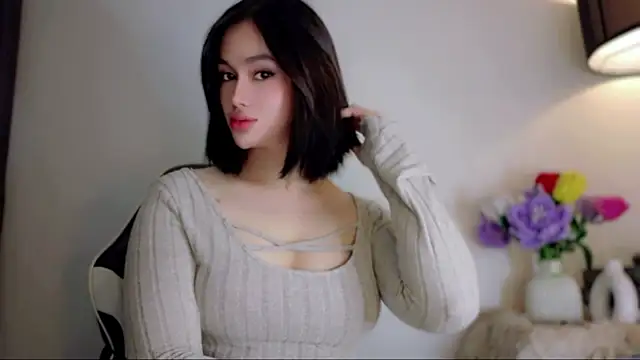 Anna_HollyDoll Adlı Modelin Canlı XXX Sohbeti