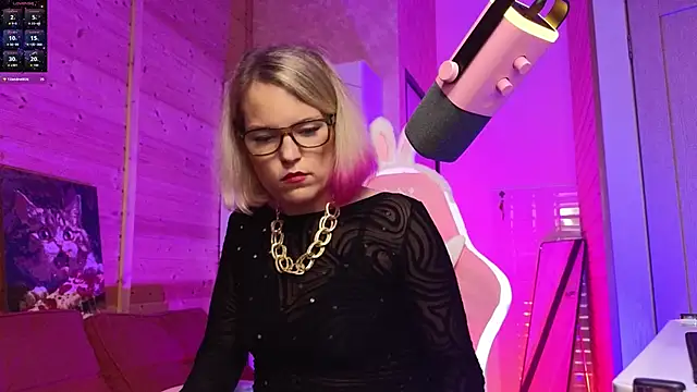 Lady_Shine's Live XXX Chat