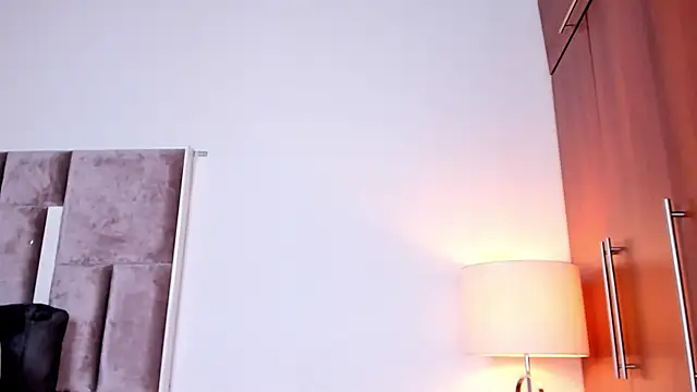 Nia_Bunny's Live XXX Chat