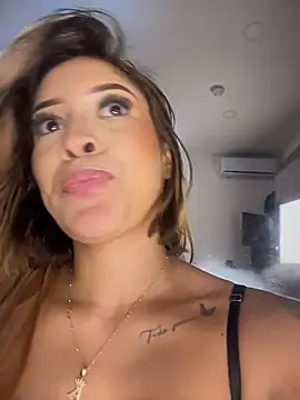 MystiqueXXX Live XXX-chat