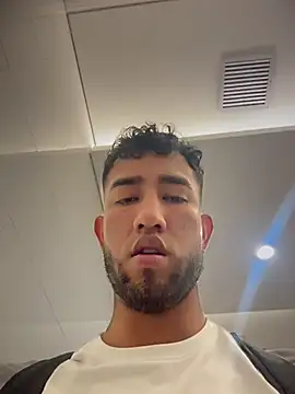 liam_bronwのライブXXXチャット