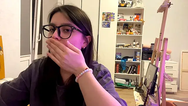 SaintMari Live XXX-Chat
